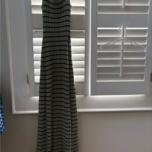 Green Maxi Dress Casual, Fitted